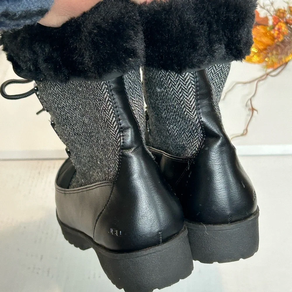 Women's Black Winter Boots